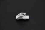 SC235W - Shelf Clip #16 (Om)