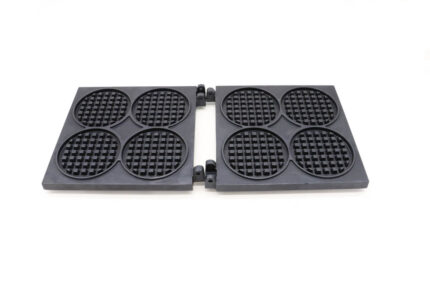 BELGIAN CIRCLE 4 - Hot Plates (Set Of 2)