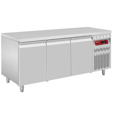 Ventilated refrigerated table, 3 doors GN 1/1, 405 Lit.