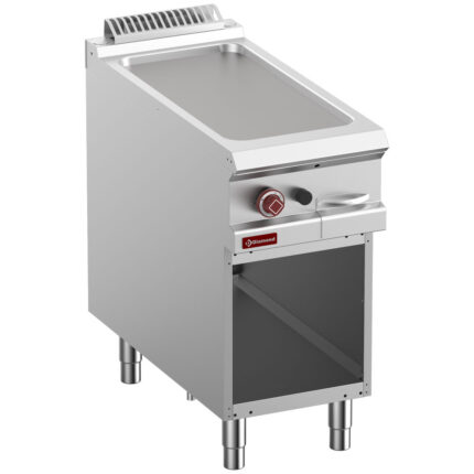 Smooth gas fry top, module 1/2, open cupboard