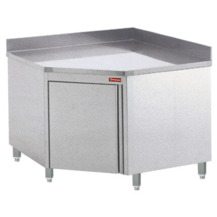Tables on cupboard with angle  90°
