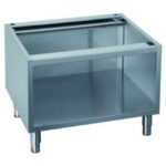 Open base on removable feet in stainless steel